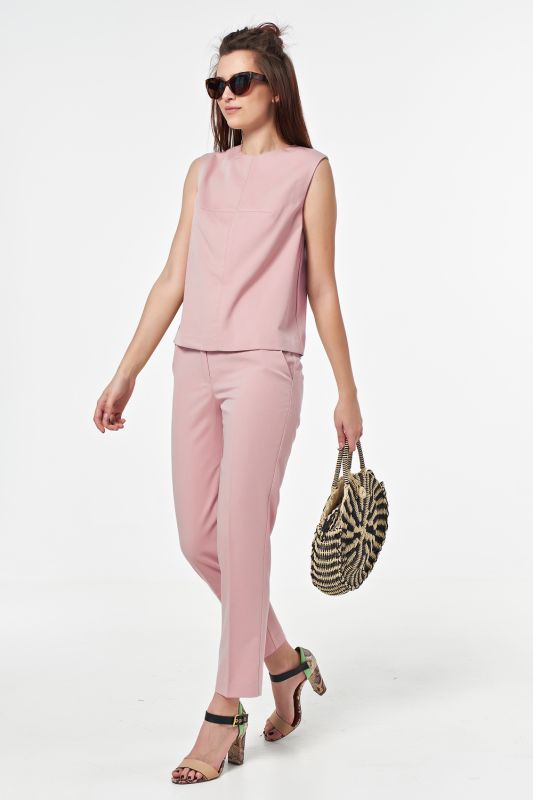 Summer pants suit with dusty rose top