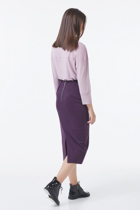 Straight knitted midi skirt with back slit purple