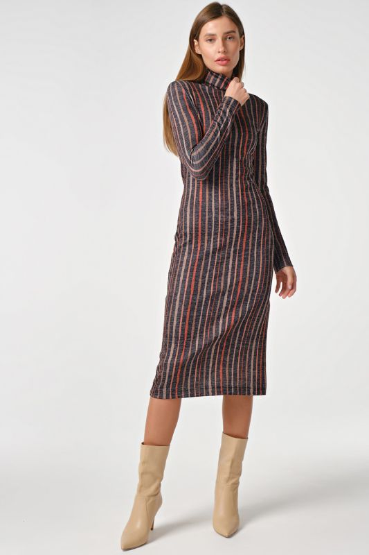 Long sleeve knitted midi dress with striped stripes on black