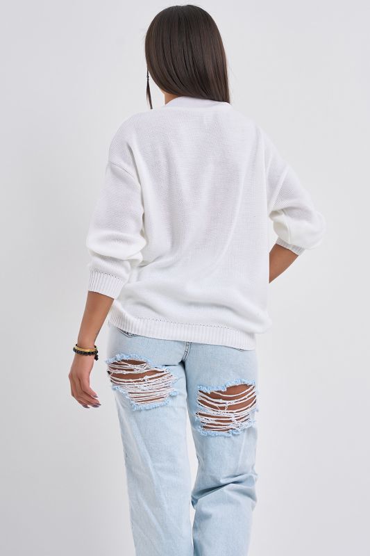 White knitted sweater