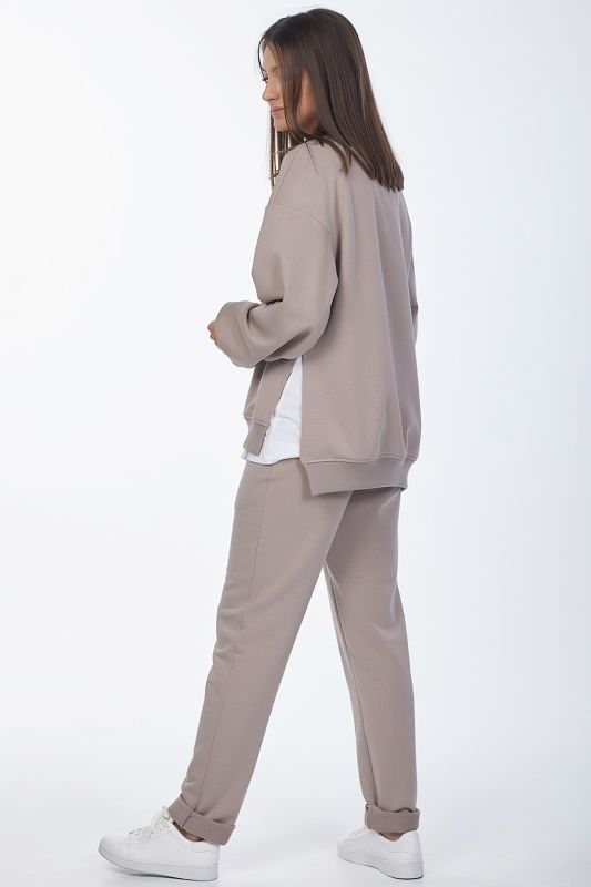 Beige cotton knitted trouser suit