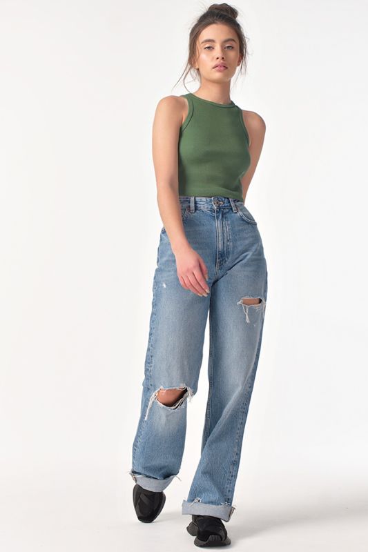 Cotton knitted cropped top in olive color