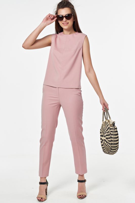 Summer pants suit with dusty rose top