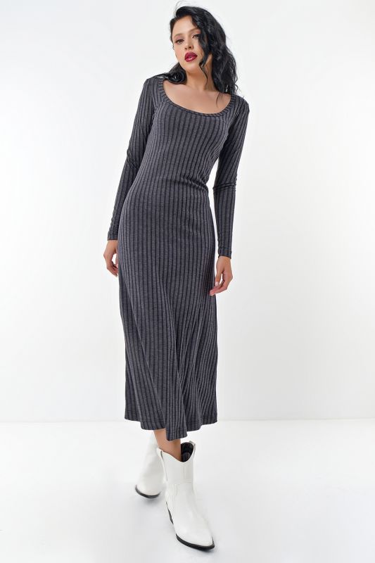 Dress knitted gray