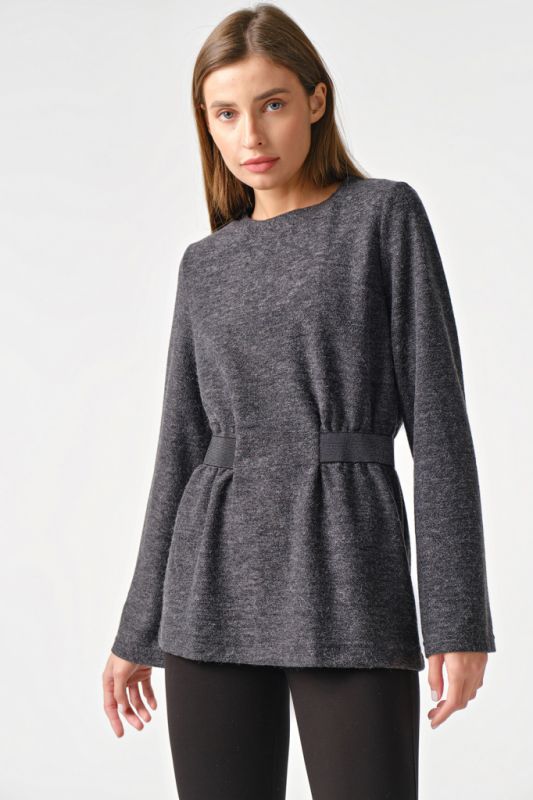 Long fitted knitted sweater gray