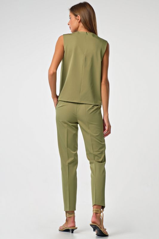 Summer pantsuit with top olive