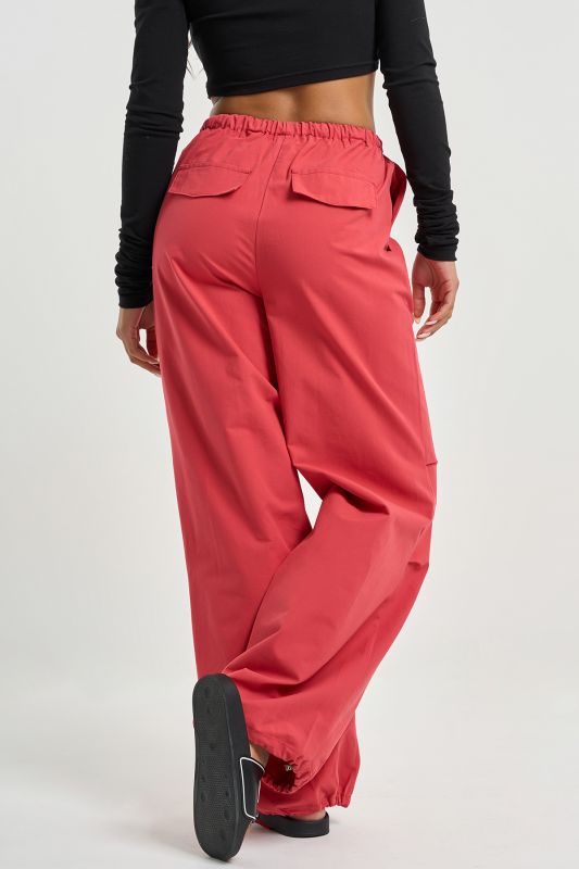 Pants kargo made of dense cotton fabric red