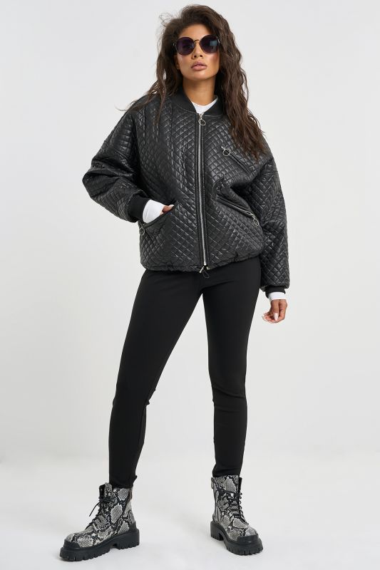 Short bomber made of quilted jacket fabric black