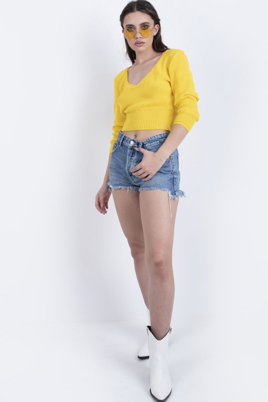 Short v-neck crochet sweater yellow