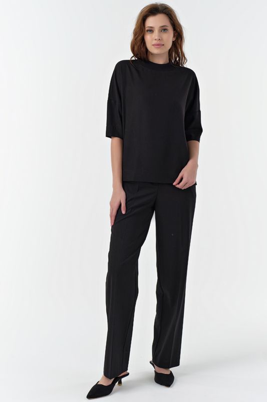 Short sleeve straight office blouse in black