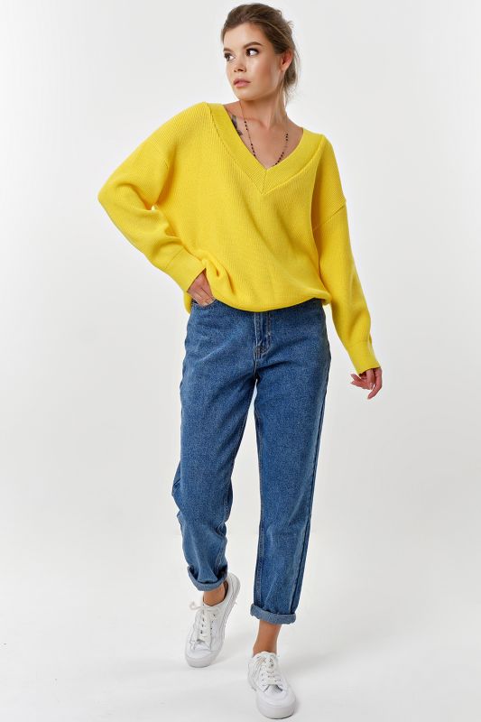 Free silhouette sweater with v-neck yellow