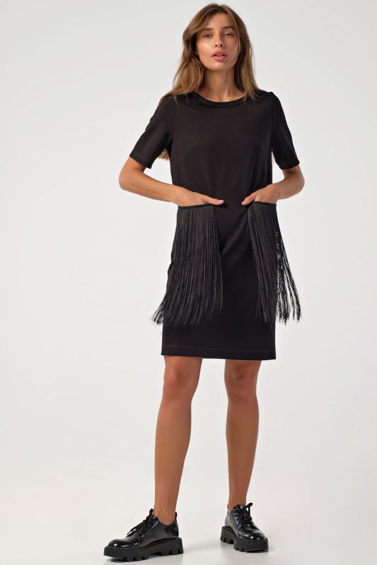 Short knitted dress with fringe black