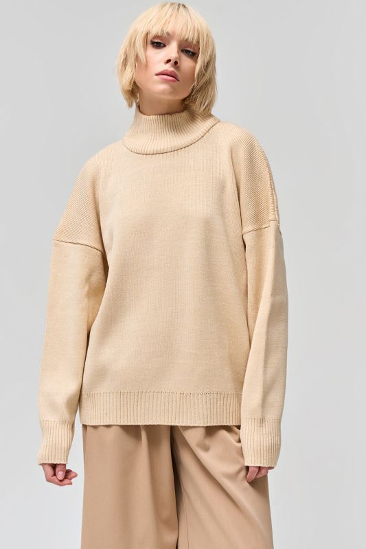 Cream-brulee melange voluminous sweater