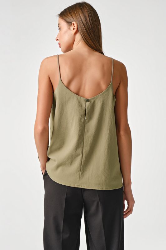 Free top with thin khaki straps