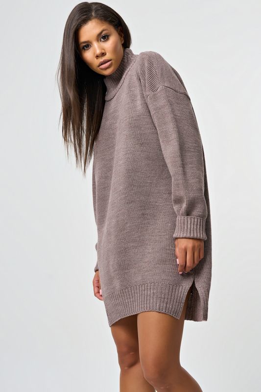 Walnut free silhouette knitted sweater dress