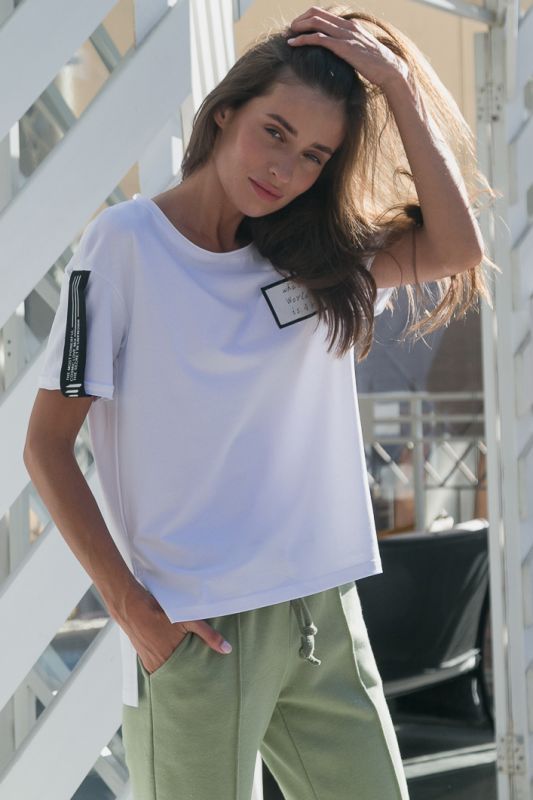 Oversize T-shirt with slits on the sides white