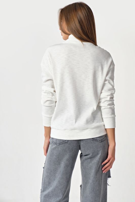 Sweater with high neck white