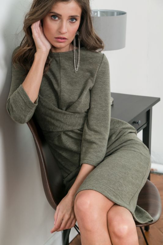 Khaki fitted knitted dress