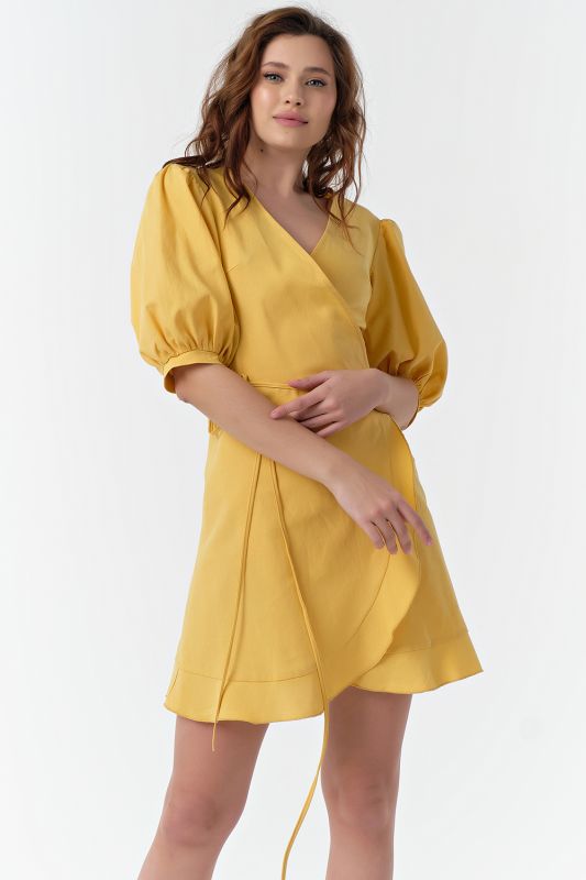 Summer mini dress with cotton flap in yellow