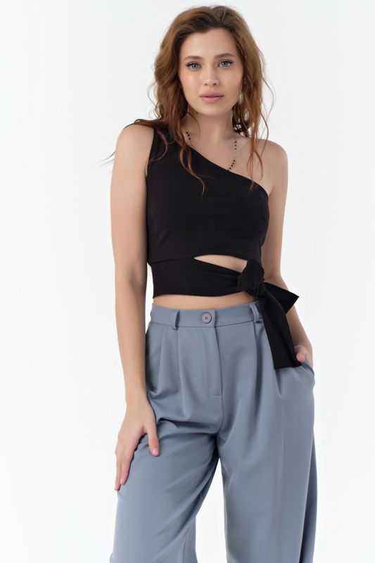 Black one-shoulder knit cropped top