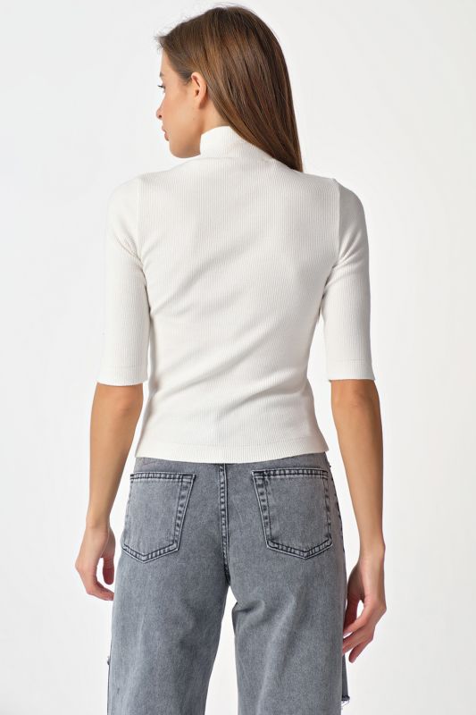 Tight-fitting knitted sweater with neck, milk color