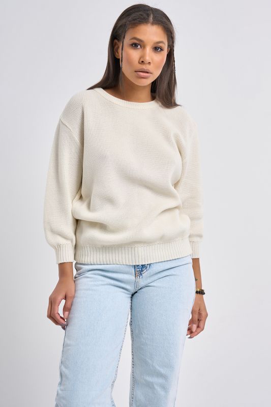 Knitted sweater with natural cotton in composition