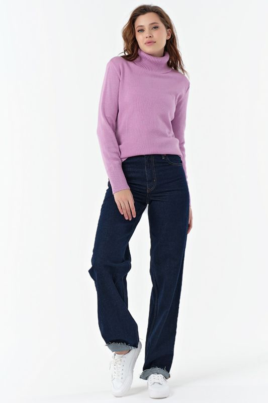 Long sleeve knitted turtleneck sweater made of wool in soft lilac color