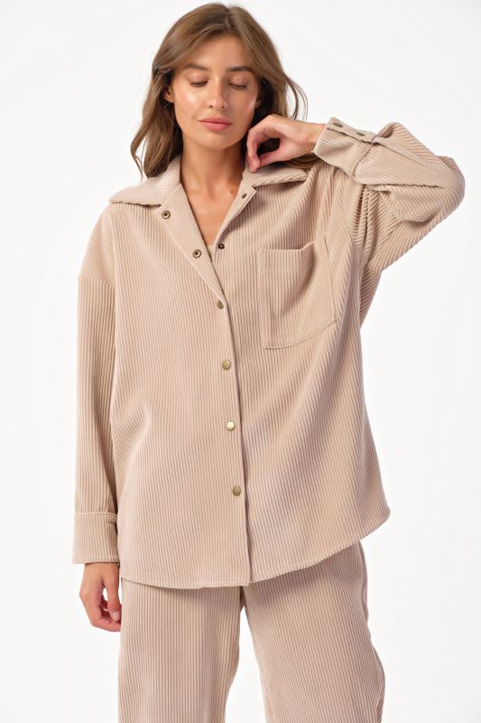 Corduroy pant suit with beige shirt