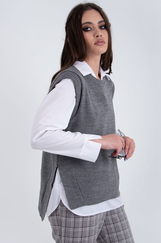 Grey melange asymmetrical knitted vest with slits on the sides