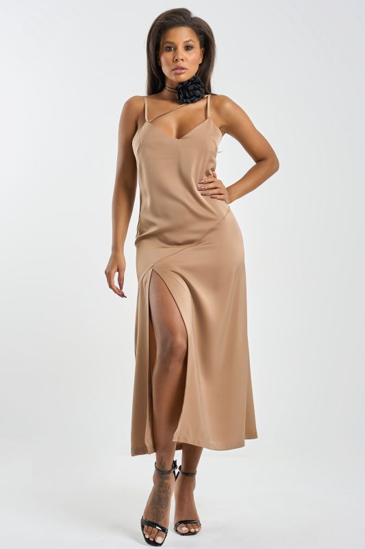 Flowing combination dress in beige fabric