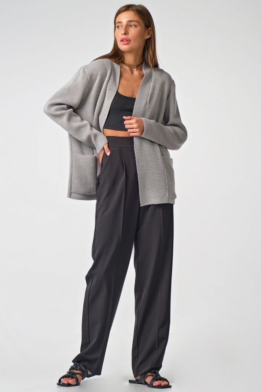 Knitted short cardigan with pockets made of cotton gray