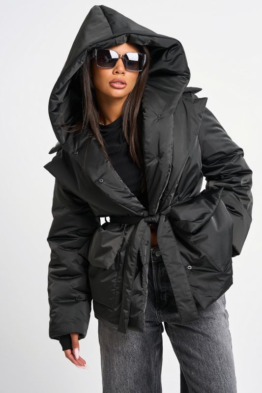 Insulated jacket with removable hood black