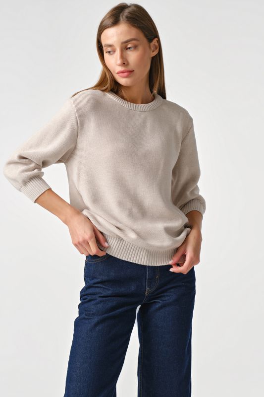 Milk loose knitted sweater