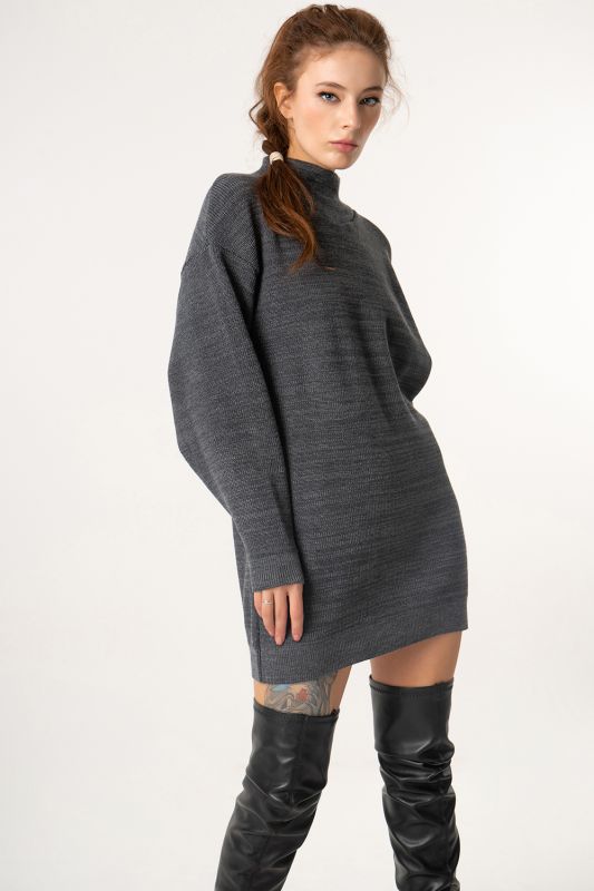 Free silhouette knit dress with double collar graphite