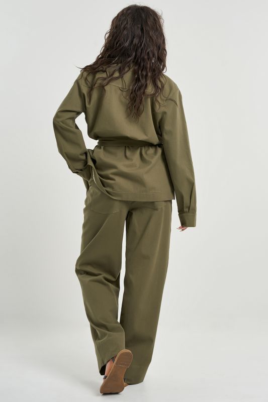 Casual trouser suit with khaki cotton shirt