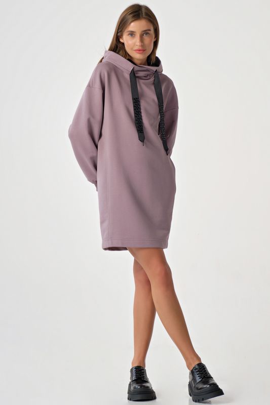 Sporty dress with hood made of futher with fleece lavender