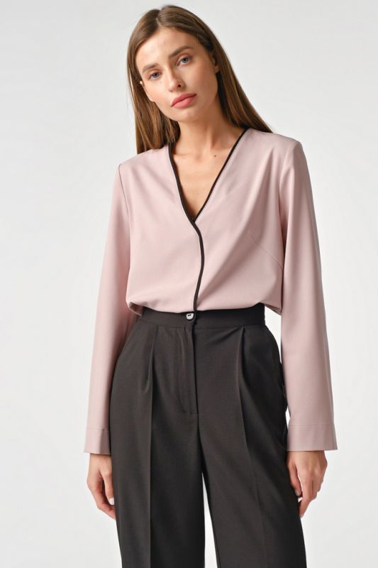 Straight office blouse with v-neck in dusty pink