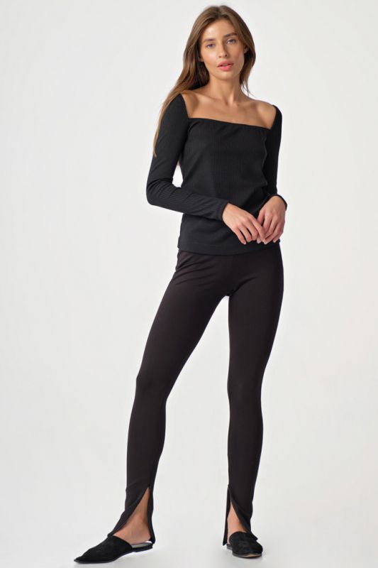 Black knitted leggings