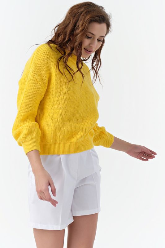 Oversize knitted sweater yellow