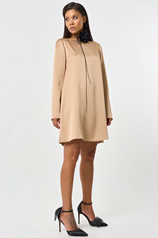 Satin sleeve dress in dark beige