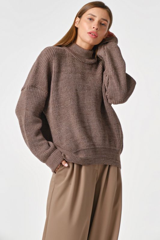 Oversize knitted sweater with high neck walnut