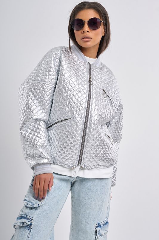 Short bomber made of quilted jacket fabric silver