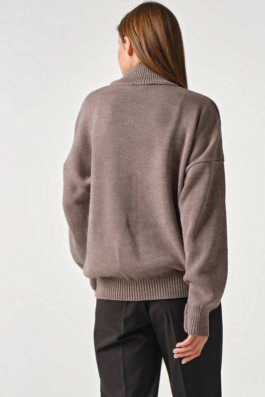 Warm knitted sweater with high neck walnut melange