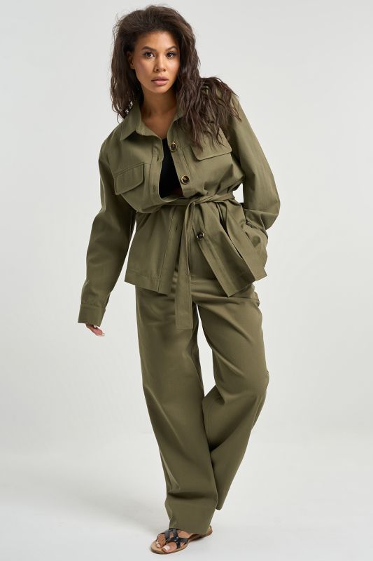 Casual trouser suit with khaki cotton shirt