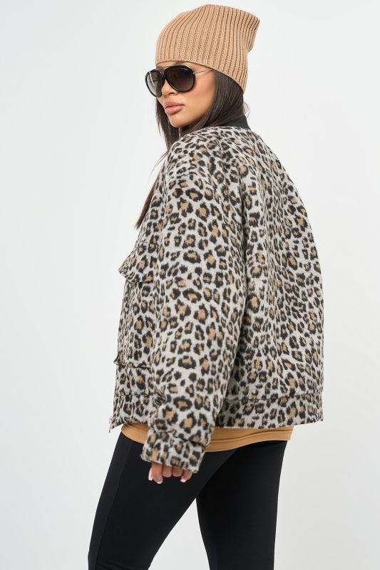 Leopard bomber made of wool overcoat with insulated lining