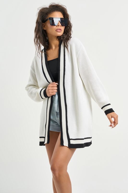 Knitted cardigan with cotton in composition white