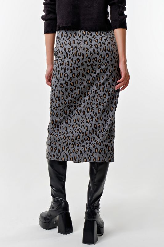 Skirt from dense knitted fabric leopard on gray