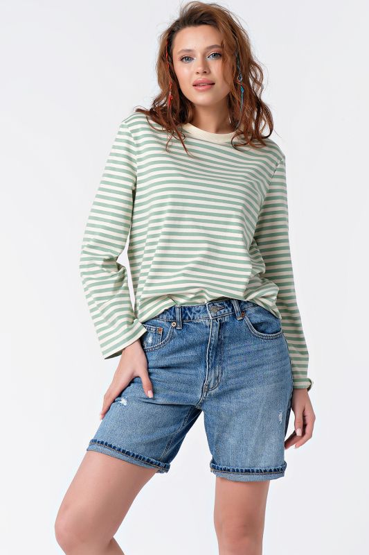 Green striped cotton long sleeve longsleeve sweatshirt on milk color